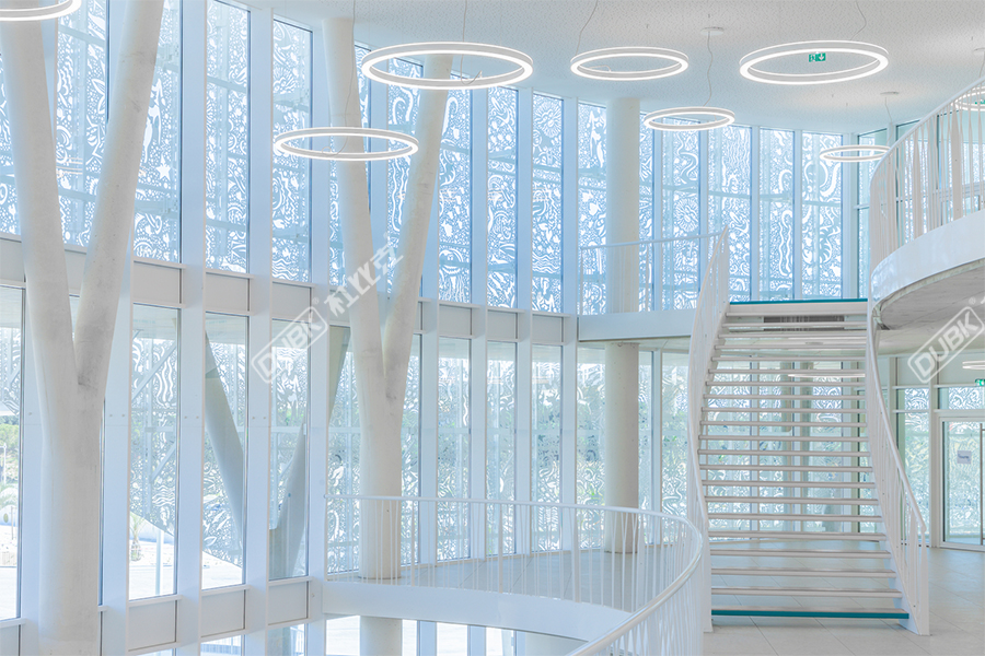 阿格德角展覽中心內墻