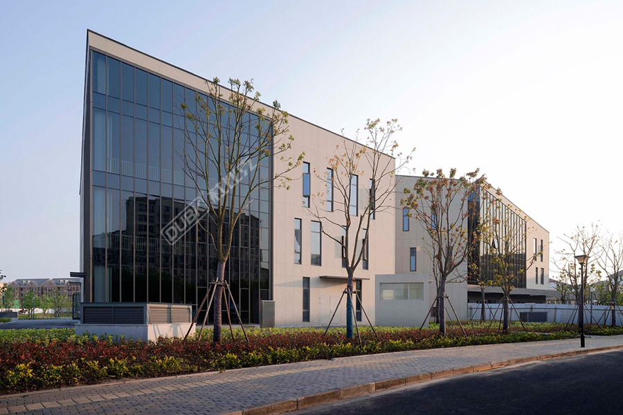 上海臨港新城社區商業中心